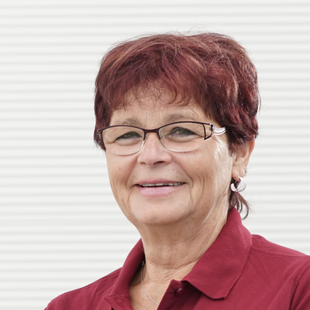 neuseenland-caravaning-ueber-uns-mitarbeiter-angela